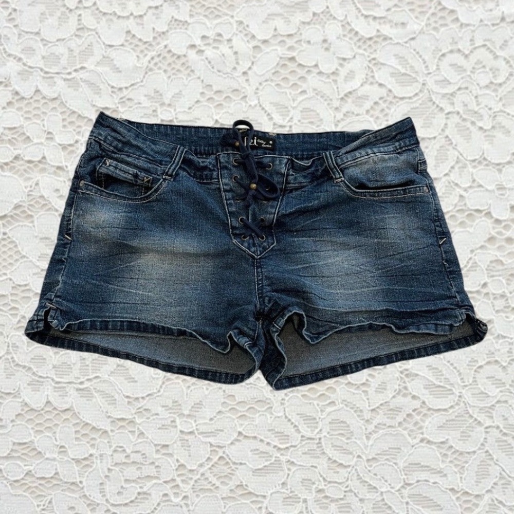 vintage lei low rise lace up denim mini shorts
